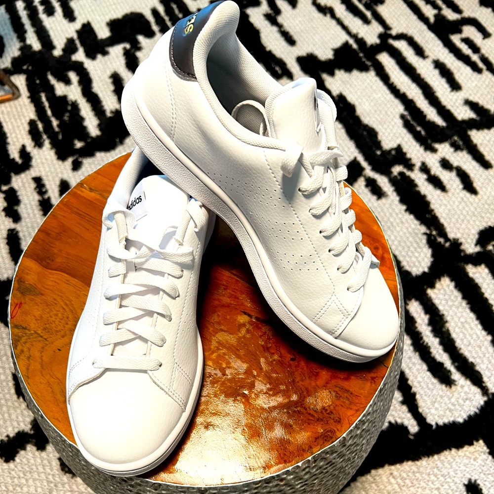 Adidas Advantage size 7.5
